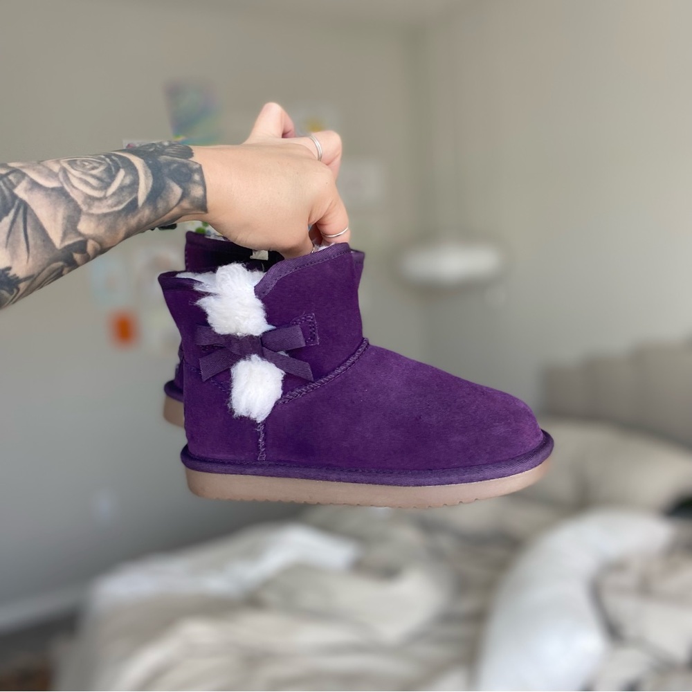 ❌SOLD❌ Girls Ugg Victoria mini boots